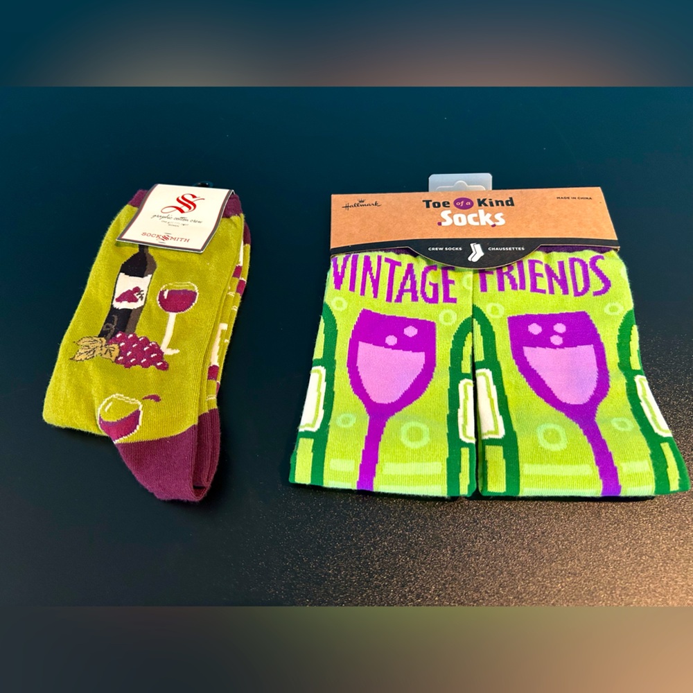 Two pairs of wine themed crew socks 🍷